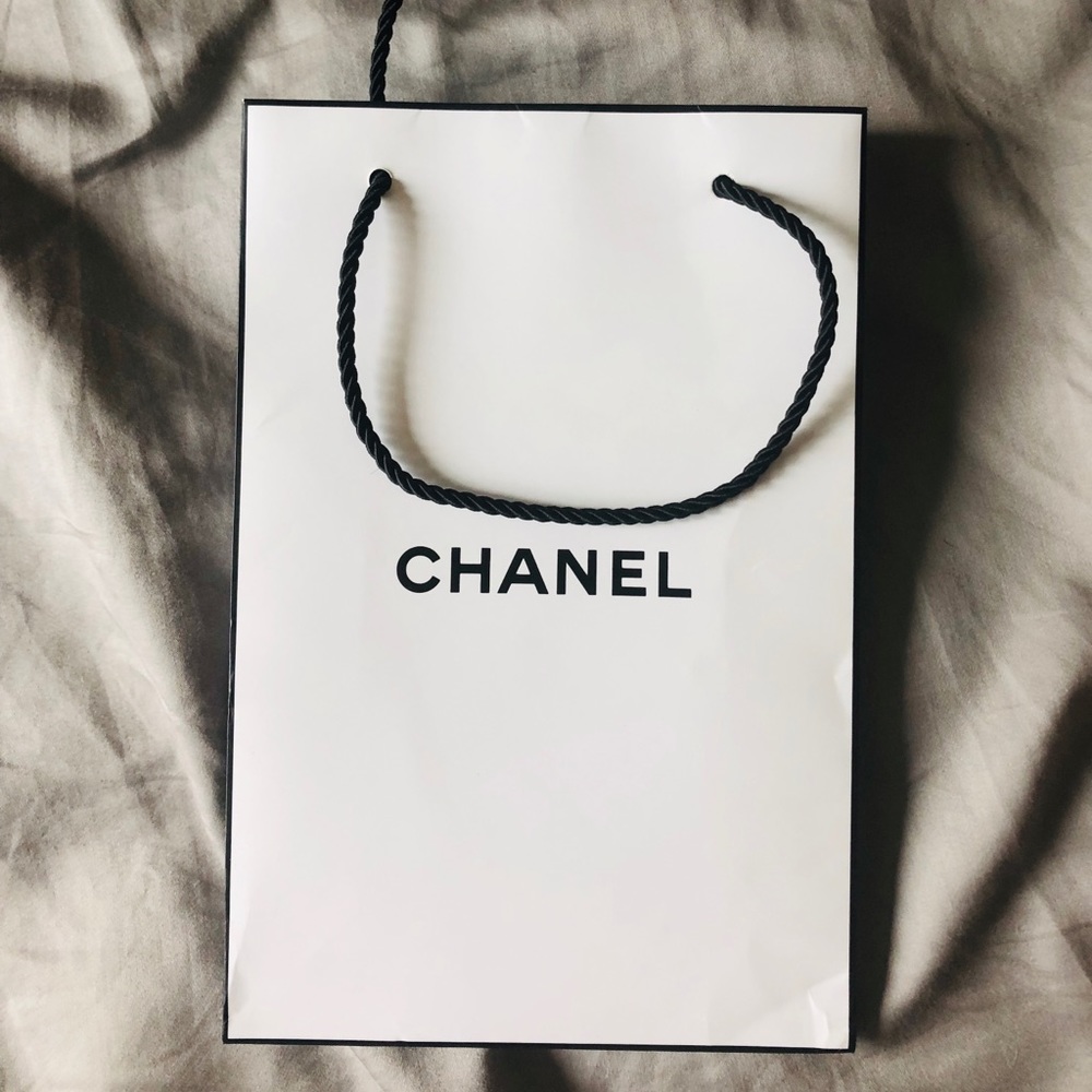 CHANEL bag